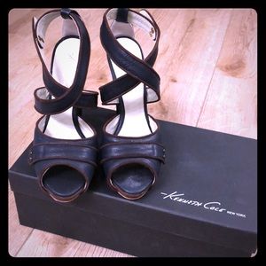 Kenneth Cole She’s All Plat Heels